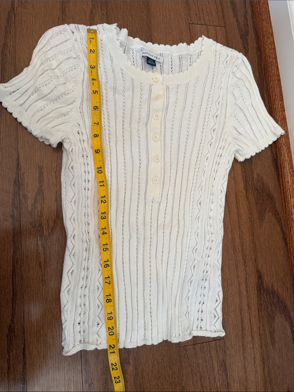 Coquette Cottagecore American Eagle Cream Knit Short Sleeve Stretch Henley - Picture 2 of 3